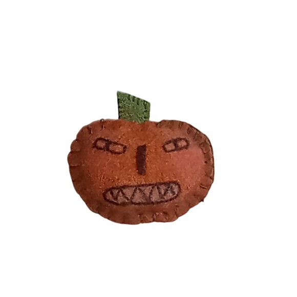 ๐ฏ 10 for $10 / Small Handmade Creepy Felt Pumpkin - Picture 9 of 9